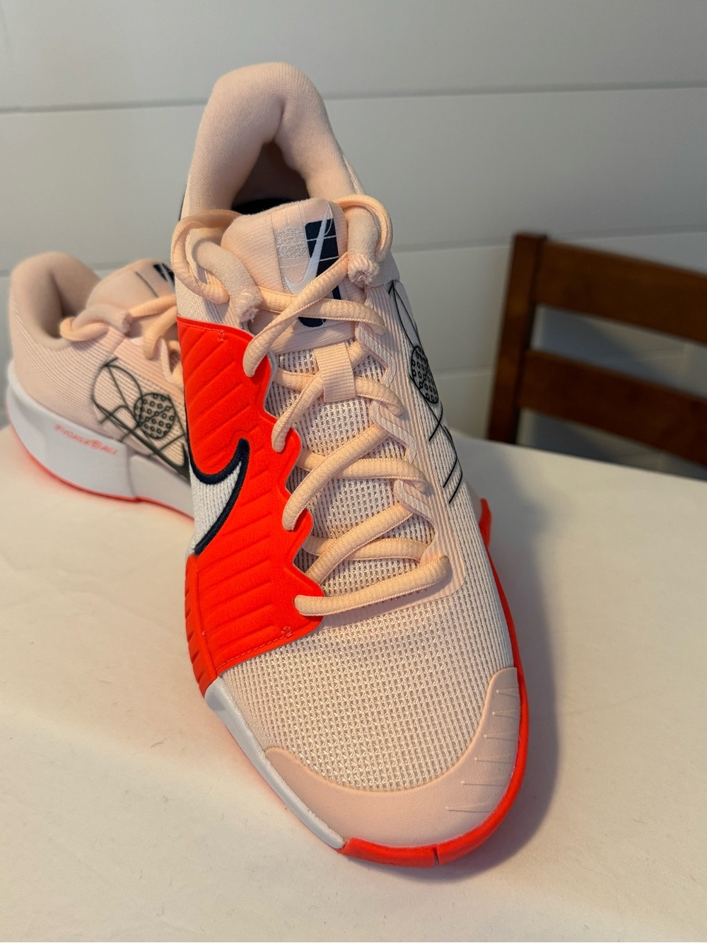 Nike Zoom Challenge Pickleball Shoes – Women’s 8.5